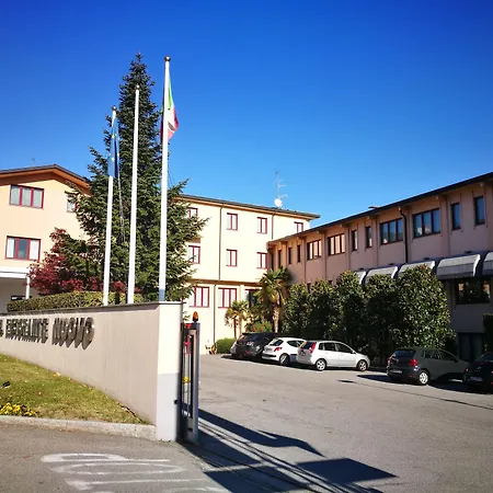 Nuovo Szálloda Garlate